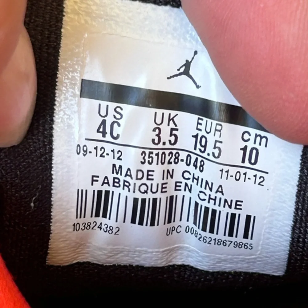 Nike air‎ Jordan toddler 4c gray/black/coral 351028-048